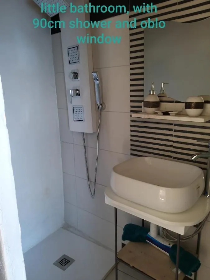 Tiny Home Noli 0*,